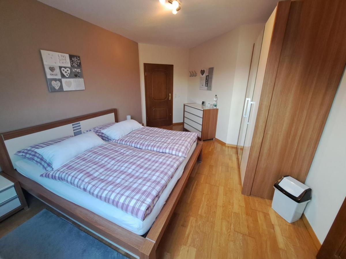 Pension Birgit Pazen Цельтинген-Рахтиг Экстерьер фото