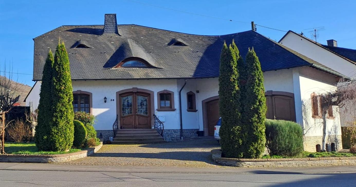 Pension Birgit Pazen Цельтинген-Рахтиг Экстерьер фото